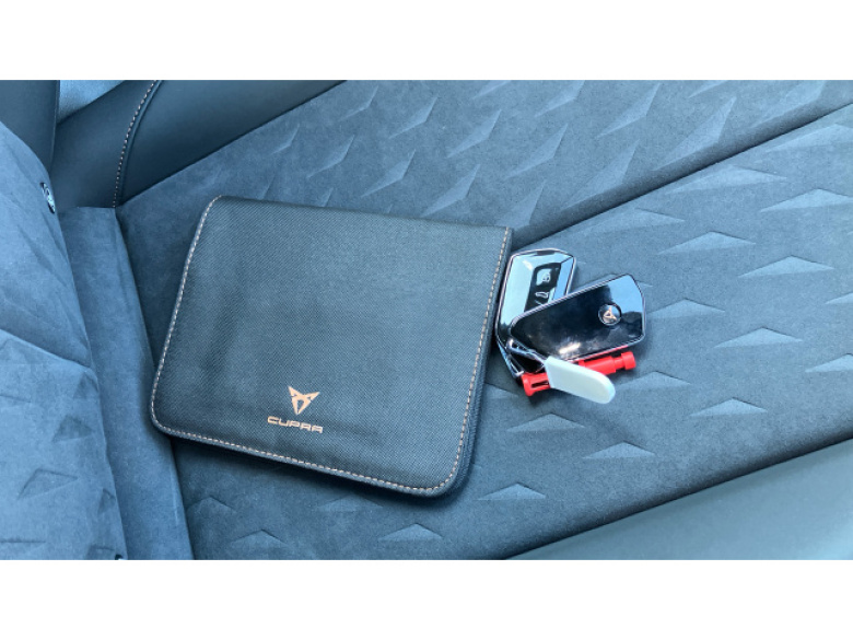 CUPRA Terramar 1.5 eHybrid 204 V2 5dr DSG Hatchback